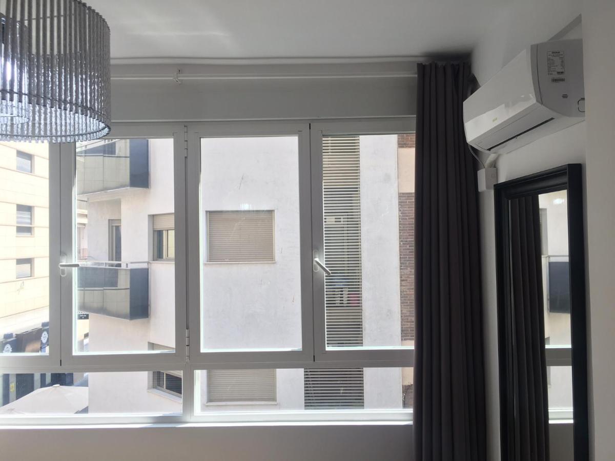 Alicante Centre ,Plage Et Quartier Anime,Wifi ,Climatisation Екстериор снимка